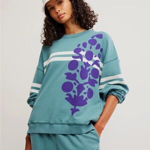 NWT sz S Free People FP Movement All Star Buti Logo Pullover Midnight Jade Combo